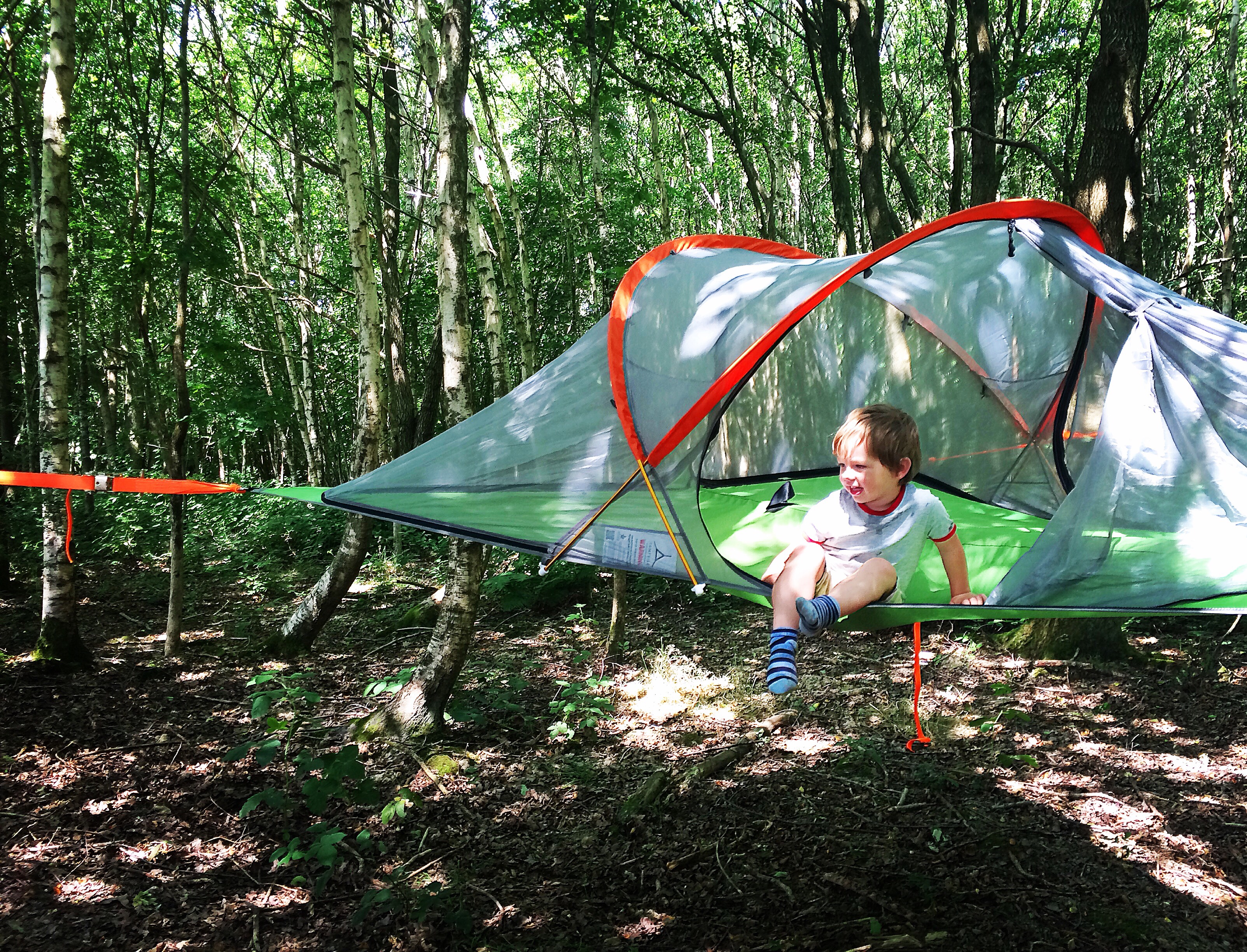 Review The Tentsile Connect Suspended tree tent jugglingonrollerskates